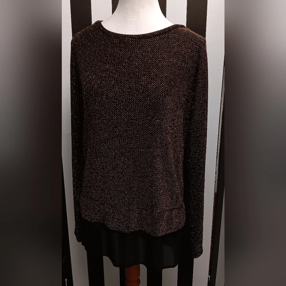 I.n.c sparkly top - Picture 8 of 8